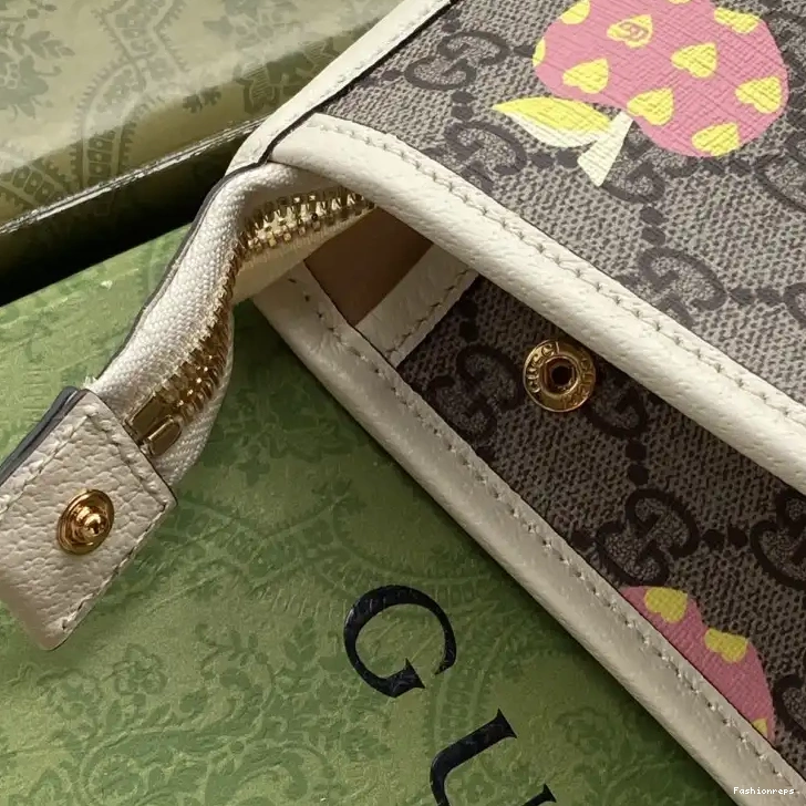 Fashionrepsfam ru Gucci Bags 2108YA0078 s 0817